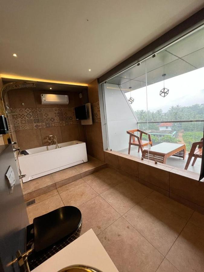 Bbc Luxury Apartments Perintalmanna 外观 照片