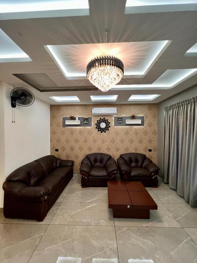 Bbc Luxury Apartments Perintalmanna 外观 照片