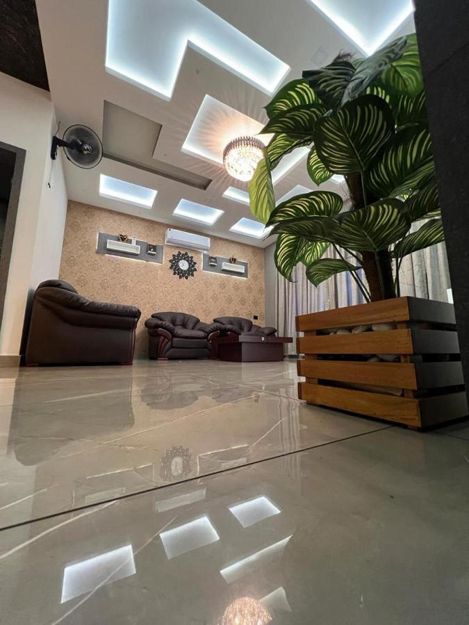 Bbc Luxury Apartments Perintalmanna 外观 照片