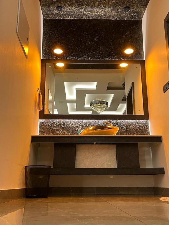 Bbc Luxury Apartments Perintalmanna 外观 照片
