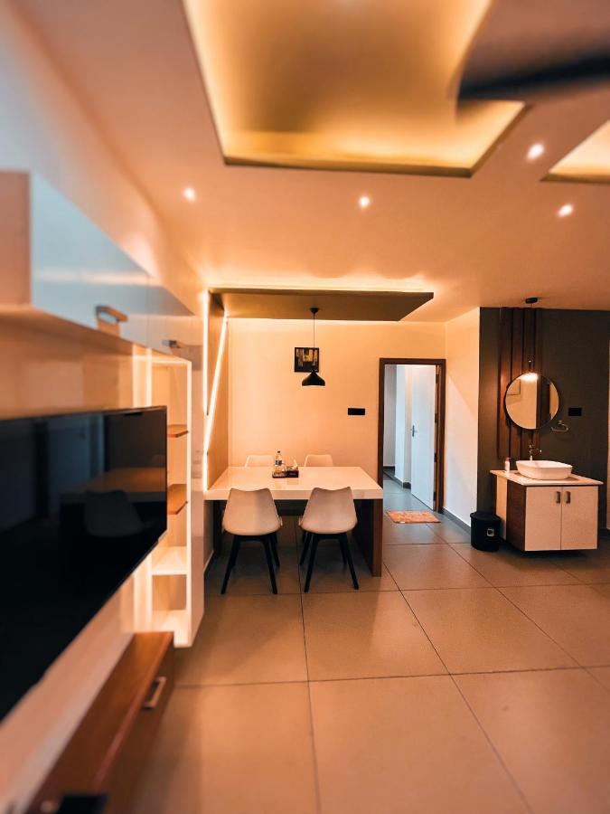 Bbc Luxury Apartments Perintalmanna 外观 照片