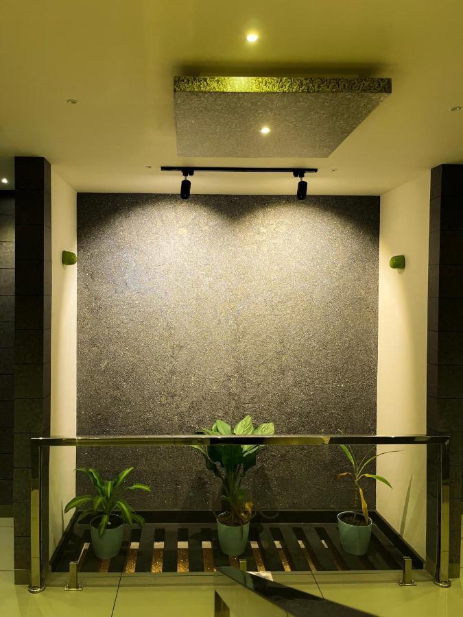 Bbc Luxury Apartments Perintalmanna 外观 照片