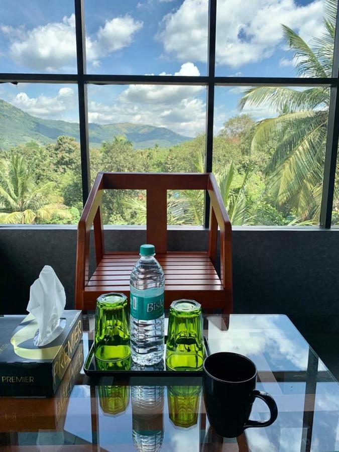Bbc Luxury Apartments Perintalmanna 外观 照片